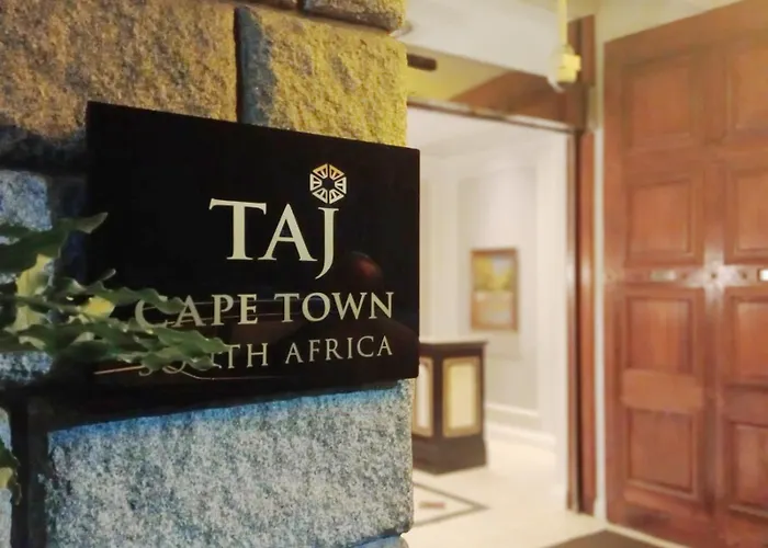 Taj Hotel Cape Town - Luxury 5 Star Suites - Very Spacious With Kitchenette, Lions Head Views