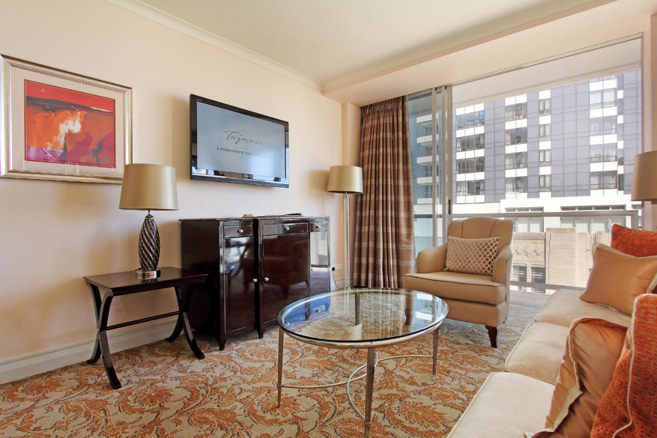 Taj - Luxury 5 Star - Very Spacious With Kitchenette, Lions Head Views *